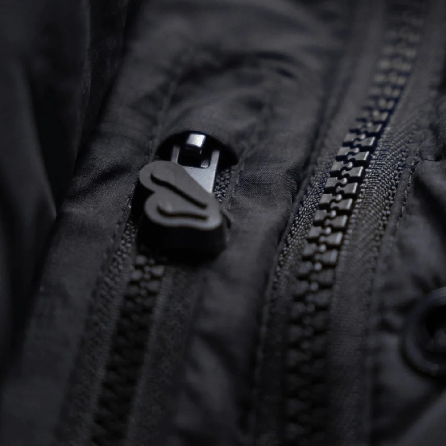 Syna World OG Puffer Jacket Blackout