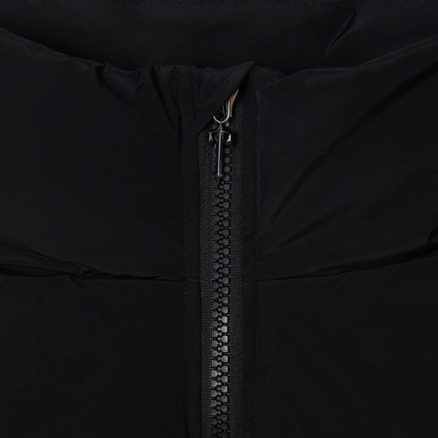 Trapstar Irongate Detachable Hooded Puffer Jacket Black